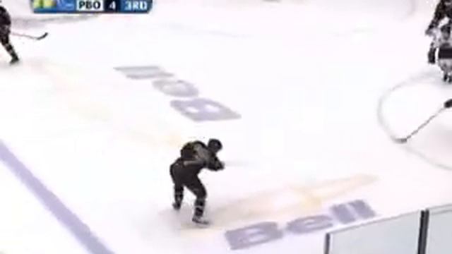 Jordan Staal's 16th goal of 2005-06 смотреть онлайн