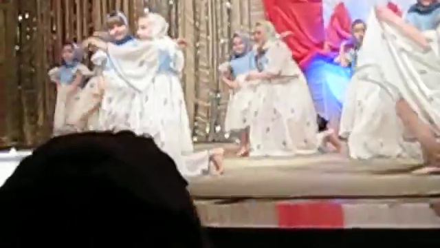 Дочка на фестивале в Ельне смотреть онлайн