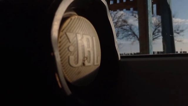 BASS TEST JBL XTREME 2 ND ,провал года ? смотреть онлайн