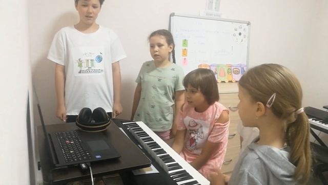 Урок 2. Алфавитная песенка от ноты ДО. смотреть онлайн