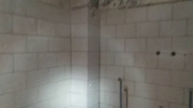 Заброшенная войсковая часть.