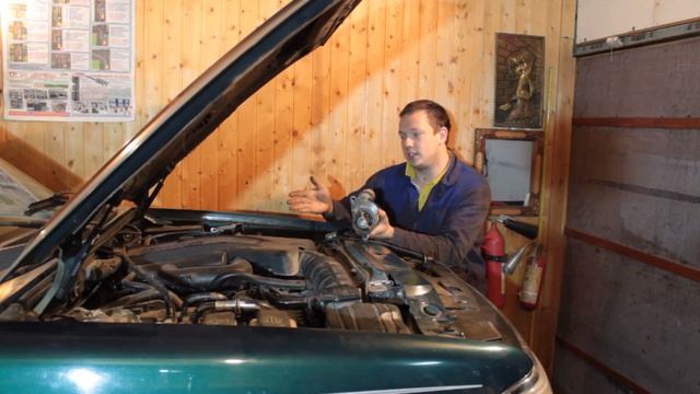 Ford Explorer 2 SOHC снятие двигателя. Замена цепей ГРМ - Начало. смотреть онлайн