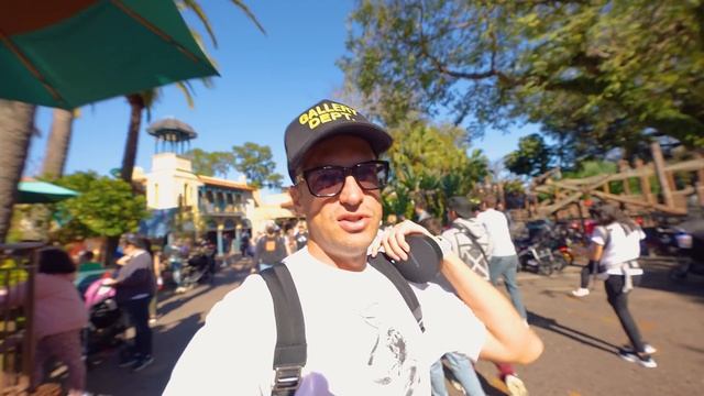 Первая Поездка с Ребенком в Орландо. Walt Disney Народу как в Метро в Час Пик смотреть онлайн