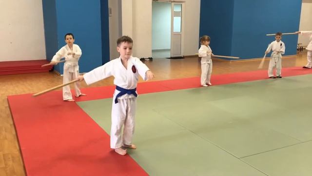 Тренировка младшей группы айкидо “Рютенкай” 04.02.2020 | Aikido | 合気道 смотреть онлайн