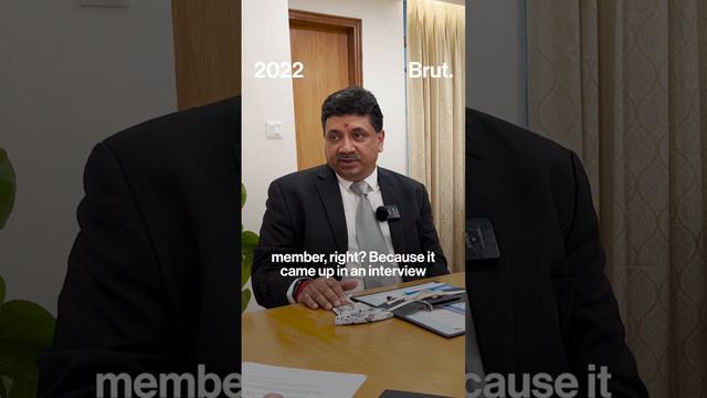 Why did you call Jaggi Vasudev a charlatan? Tamil Nadu Finance Minister’s interview with Brut смотреть онлайн