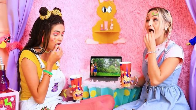 Odalarda Gizli Bir Köşe İnşa Ediyoruz смотреть онлайн