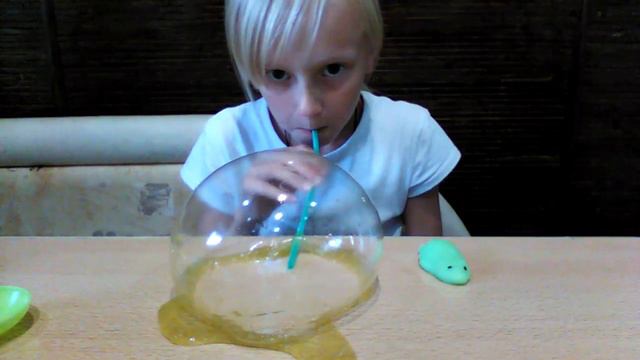 Смотрим Что случилось с лизуном и с моим антистрессом!!!