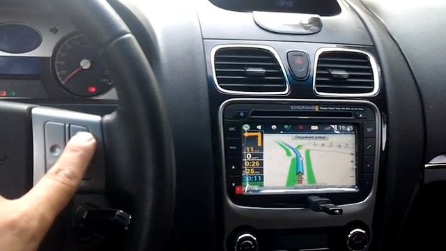 Переключение радиостанций при включенной навигации на штатной магнитоле Geely Emgrand смотреть онлайн