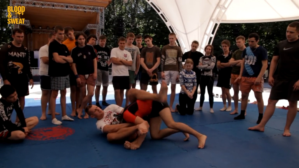 Александр Волков. Удушающий прием перуанский галстук. Alexander Drago Volkov. Peruvian necktie. смотреть онлайн