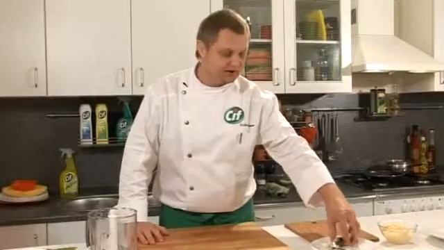 Цезарь с курицей