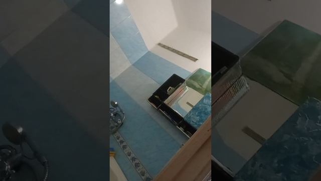 Истеричный слесарь от ТСЖ, очень не хочет ставить бесплатно, то что относится к общему имуществу смотреть онлайн