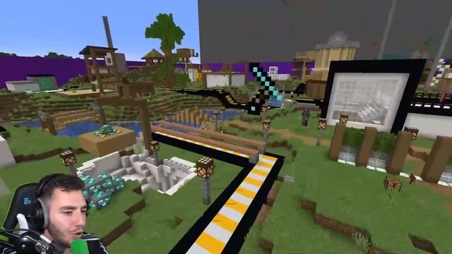 Enfrenté Java vs Bedrock en Torneo de Construcción en Minecraft смотреть онлайн