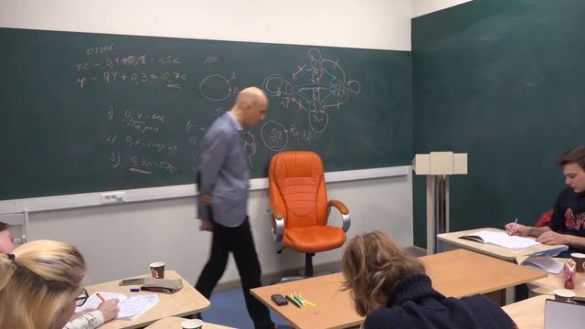 12. Чем опасна гиподинамия — малоподвижный образ жизни? смотреть онлайн