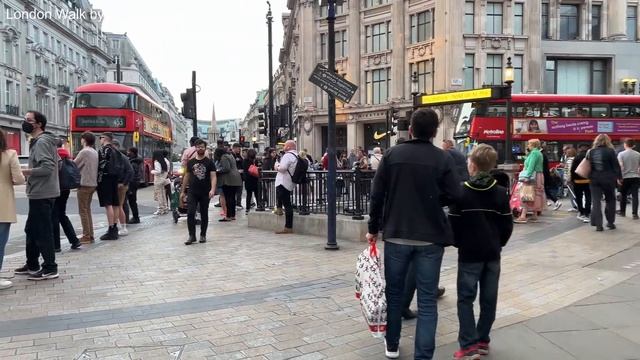 London Walk In Spring, Piccadilly, Regent Street, Oxford Street. St. Christopher's Place 4K HDR
