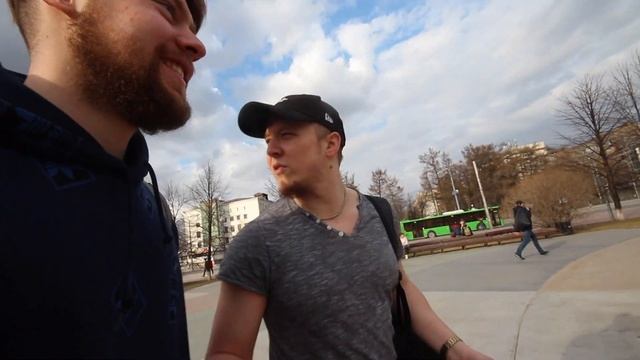 Happylin - ЭКСТРИМАЛЬНАЯ ПРОГУЛКА С БОГАТЫРЁМ | БЕРЁМ ИНТЕРВЬЮ У ДЕВУШЕК|Тюмень смотреть онлайн