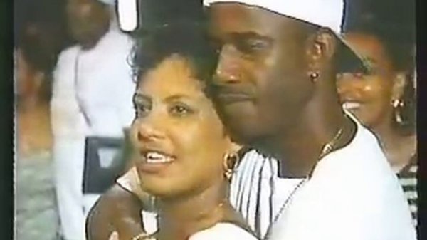 Isaac hayes I Stand Accused (live)