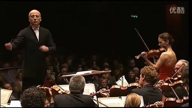Hilary Hahn - Mendelssohn - Violin Concerto in E minor, Op 64 смотреть онлайн
