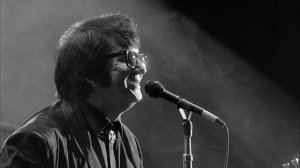 Roy Orbison - Oh, Pretty Woman (Black & White Night 30 - Alternate Version)