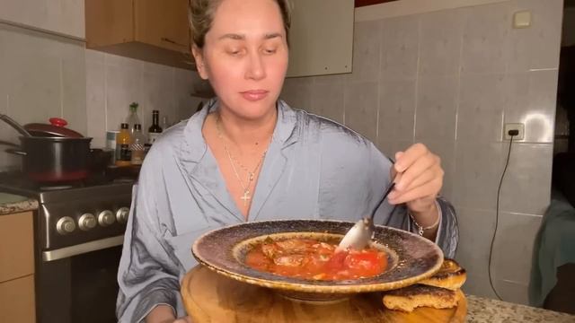 МУКБАНГ/БОРЩ /Самые интересные истории у меня на канале ! смотреть онлайн