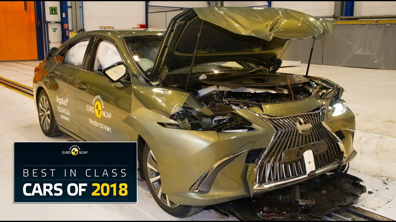 Lexus ES 2019 года получил награду Лучший в своем классе в краш-тестах. смотреть онлайн