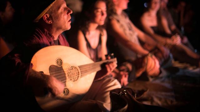 Yonat Rechikim by Yuval Ron from the album Nefesh смотреть онлайн