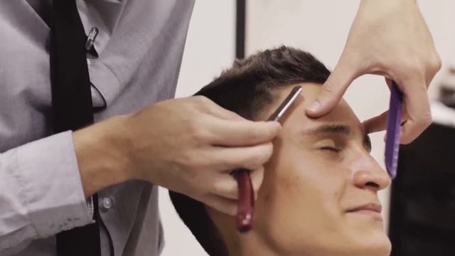 Classic barber Мужская форма на коротких волосах в комбинации с тушевкой смотреть онлайн