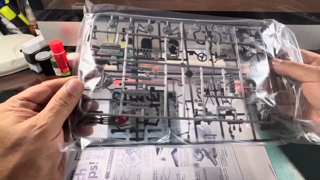 Maqueta Honda RA272. Tamiya, escala 1:20 Review смотреть онлайн