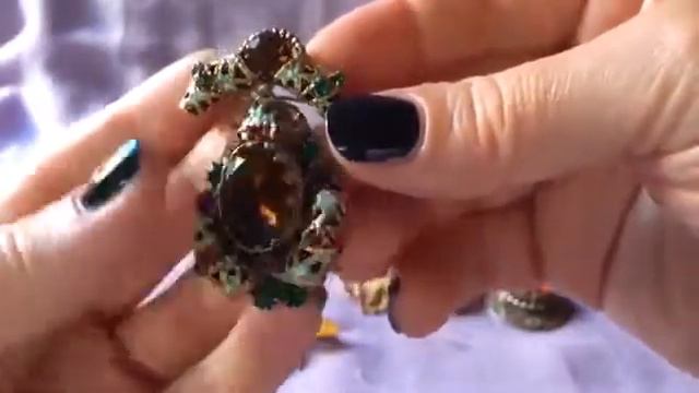 Чешские броши / Czech brooches смотреть онлайн