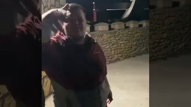 Отлично поёт, Говорила мама! смотреть онлайн