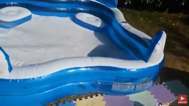 Надувной бассейн семейный с сиденьем и спинкой Intex 229 х 229 х 66 см смотреть онлайн