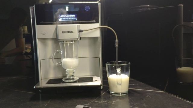 Latte macchiato funny new ekspres Siemens EQ.6 plus s300 TE653M11RW :) 2020 смотреть онлайн