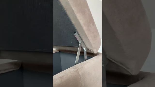 Пуфы с ящиками и без. Фабрика PUSHE.