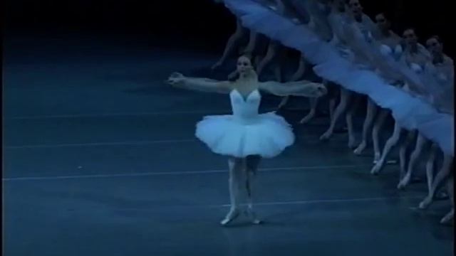 Cheprasova E. Mariinsky Theater. "Баядерка". Трио тени. 1 вариация. смотреть онлайн