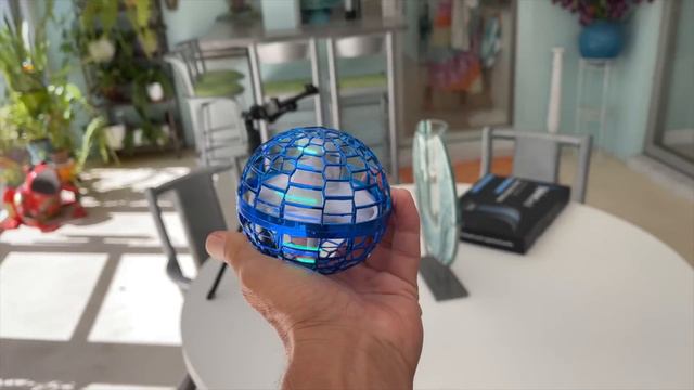 How to use the Flying Spinner drone смотреть онлайн