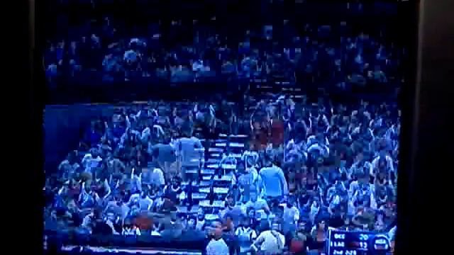 Roy hibbert hits a 3 смотреть онлайн