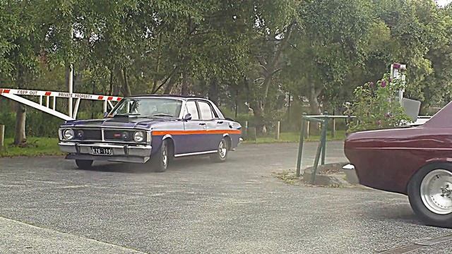 FORD falcon GT XY cruisin on BATHURST DAY 2013 LP смотреть онлайн