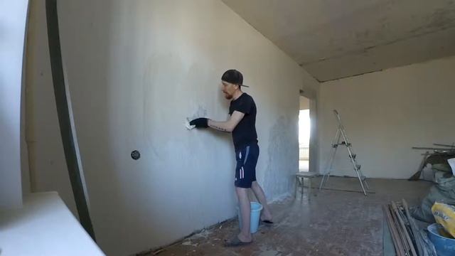 СНИМАЕМ СЛОЙ ШПАКЛЁВКИ ЛЕГКО! смотреть онлайн