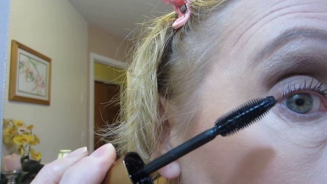 Rimmel Wonder'lash Mascara with Argan Oil ~ Initial Impression смотреть онлайн