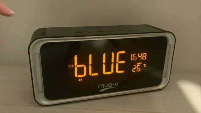 Портативная колонка Musky DY-33 + часы смотреть онлайн