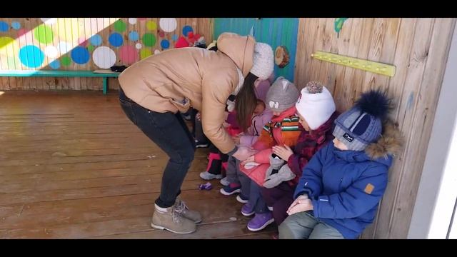 дворовые игры.mp4 смотреть онлайн