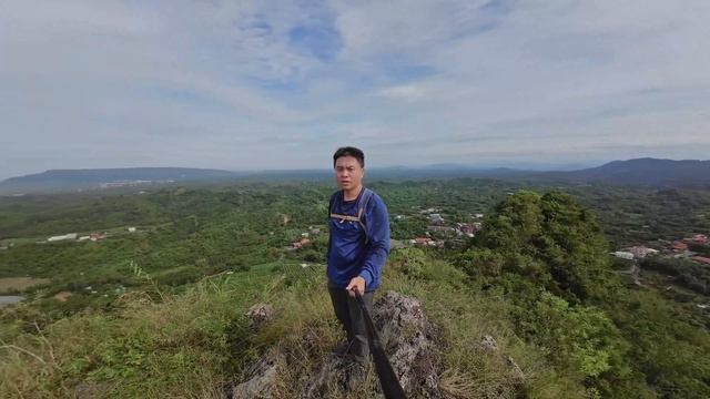 燕巢雞冠山環行路線 #雨林老爬 смотреть онлайн