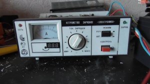 Устанавливаем вольтметр в зарядное устройство Электроника