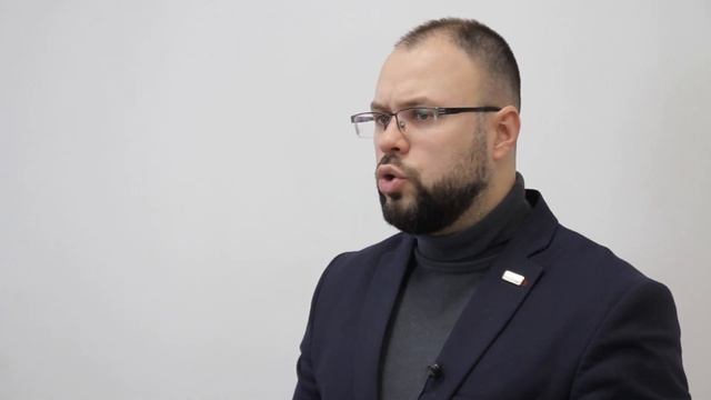 На что обратить внимание при работе с CRM-системой. Основы маркетинга. Урок 11 (часть 2) смотреть онлайн