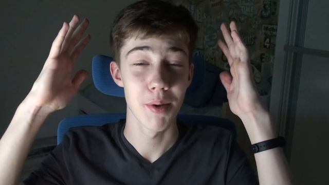 КУПИТЬ IPhone 13 или ИНВЕСТИРОВАТЬ ДЕНЬГИ в АКЦИИ? // 14 лет смотреть онлайн