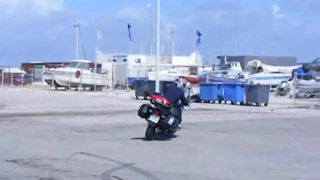 Bmw R850r