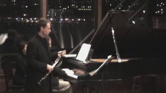 Francis Poulenc - Clarinet Sonata. First Movement смотреть онлайн