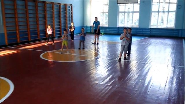 Первые тренировки младшей группы НГФХ смотреть онлайн