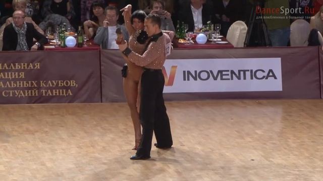 Vadim Usovich - Marianna Chernoshey, 1/4 Pasodoble смотреть онлайн