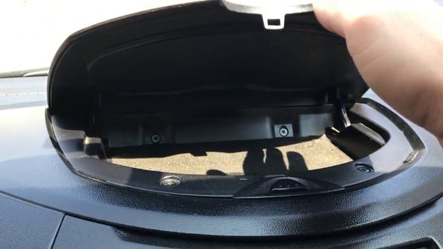 Mitsubishi Grandis 2009 2.4 165hp Automatic