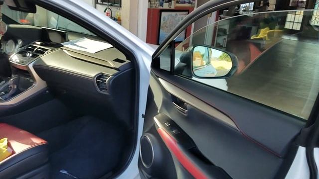 Lexus NX 300 2019 Window Tinting Glass Scratches смотреть онлайн
